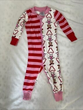 Hanna Andersson Cindy Lou pajamas